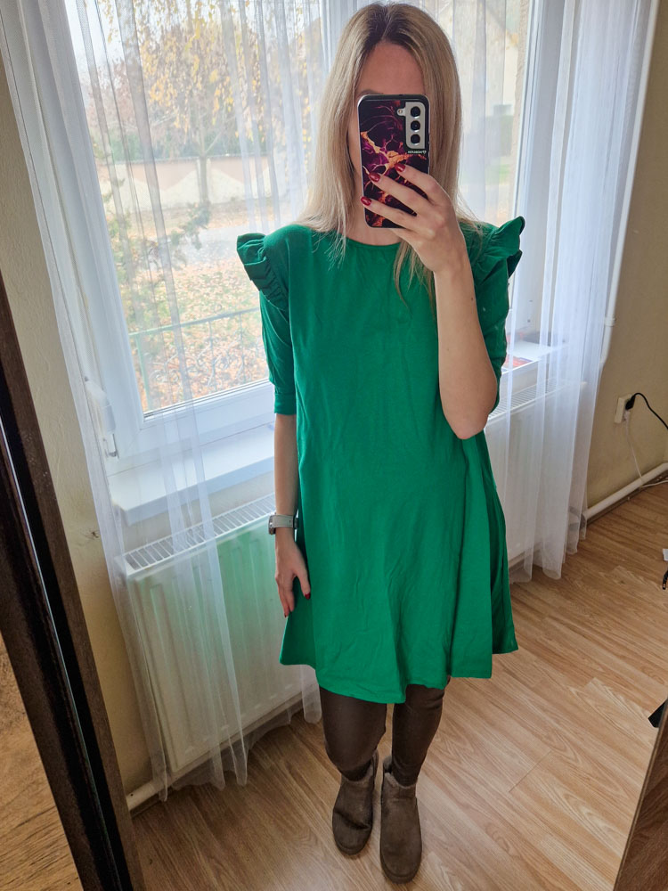 Lotti zöld fodros vállú pamut ruha háromnegyedes ujjal