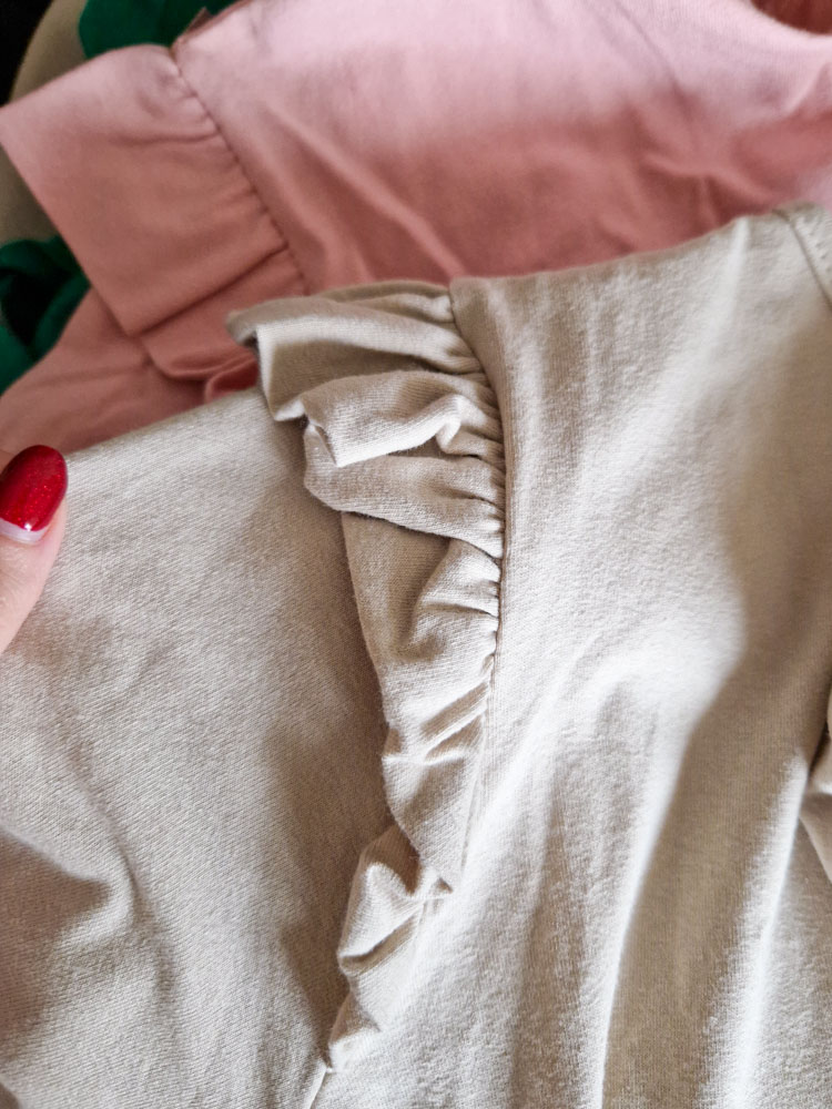 lotti-bezs-fodros-vallu-pamut-ruha-haromnegyedes-ujjal-23