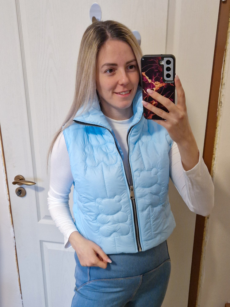 Maci babakék mellény rövid fazonnal