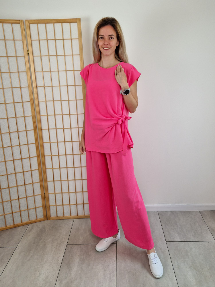 Léna deréknál megkötős pink felső karcsúsító hatással – XXL méretig