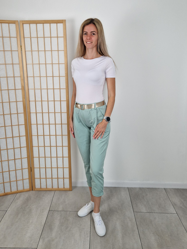 Love hófehér rövid ujjú kereknyakú basic felső