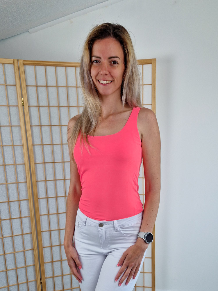 Nola neon pink kerek nyakú ujjatlan basic felső