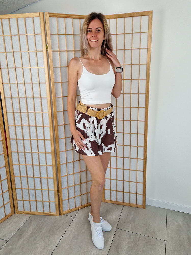 Regina kereknyakú spagettipántos basic törtfehér crop top