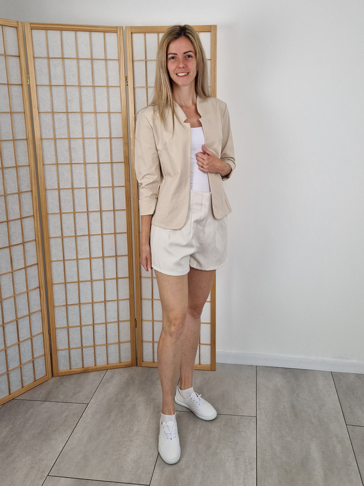 Camilla bézs elegáns blézer