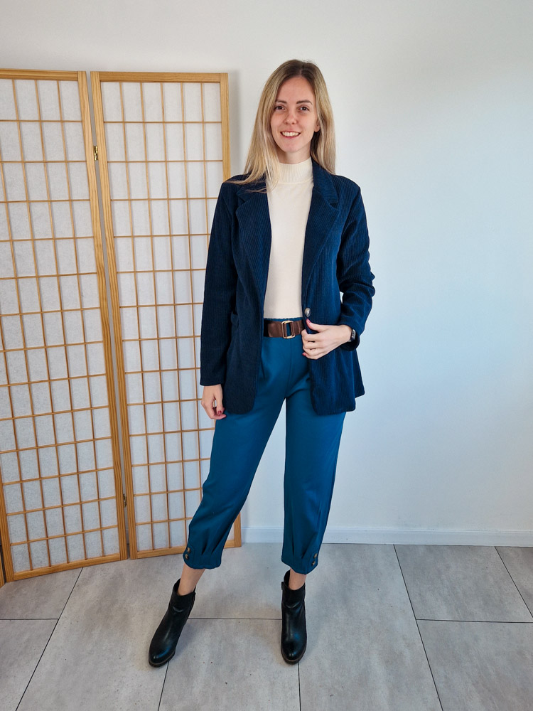 Alessia sötétkék kordbársony blézer