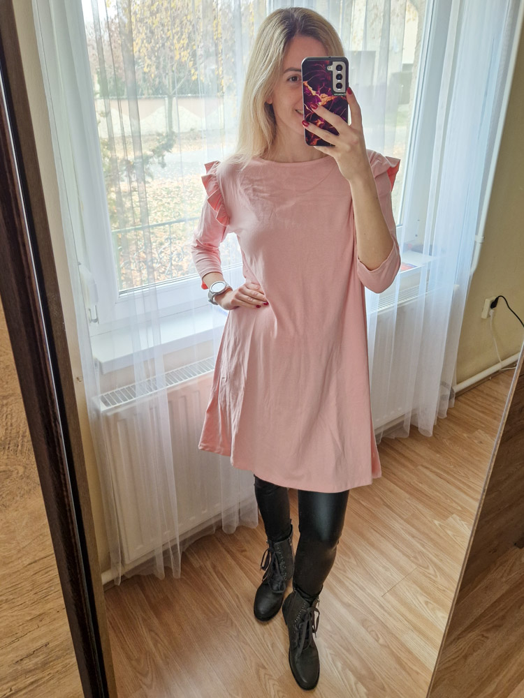 lotti-puder-rozsaszin-fodros-vallu-pamut-ruha-haromnegyedes-ujjal-15