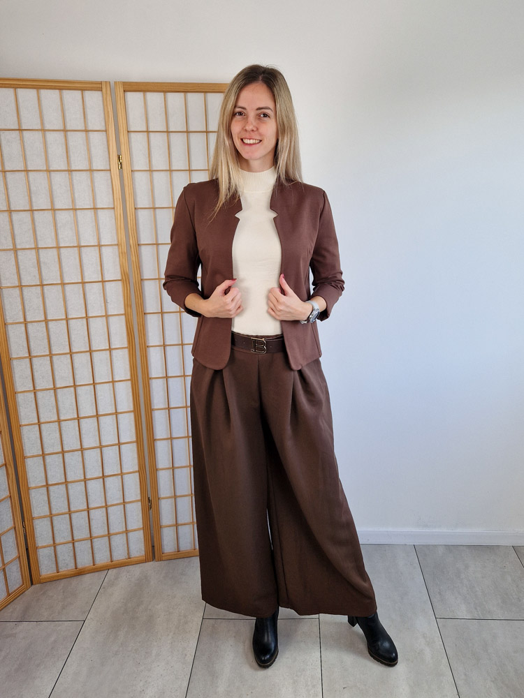 Camilla csokoládébarna elegáns blézer
