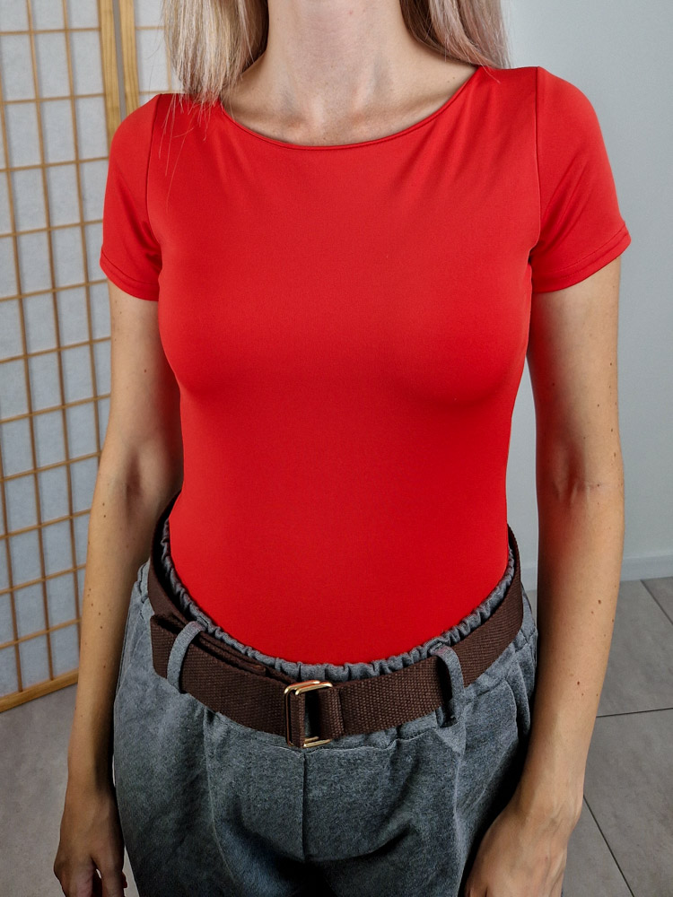 Csenge piros kerek nyakú rövidujjú body