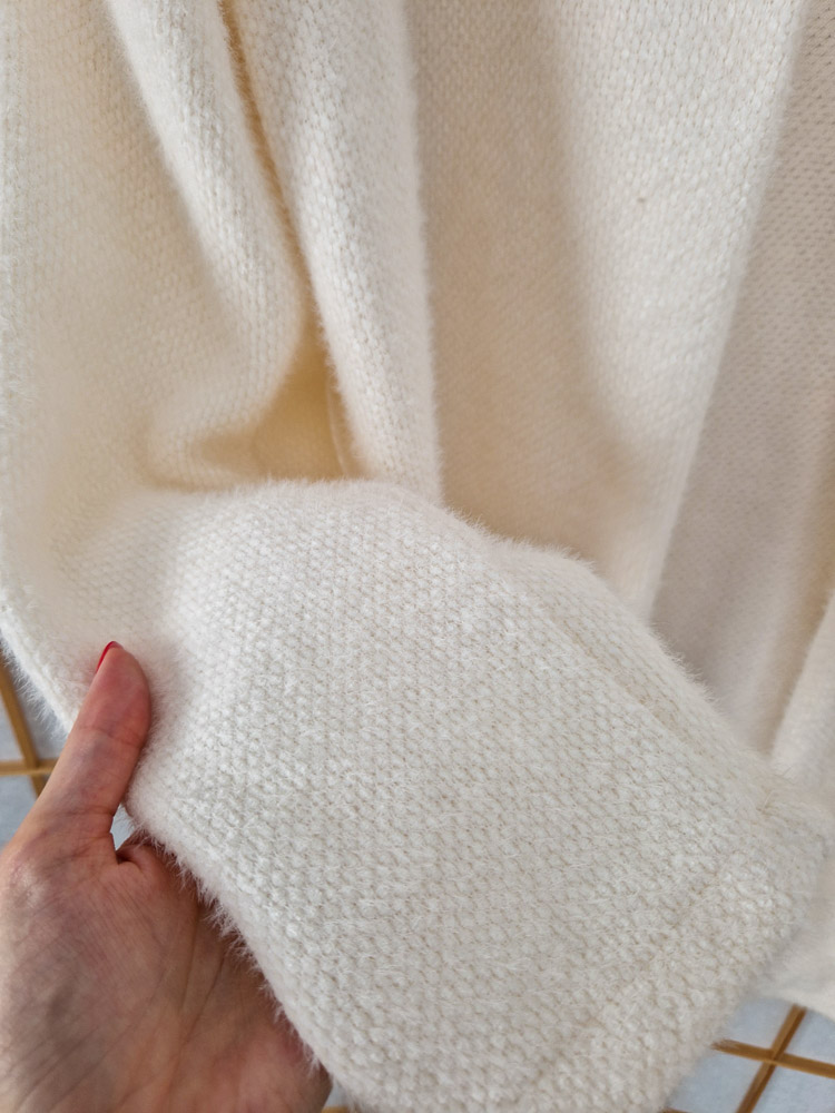 silky-kremfeher-extra-puha-blezerkabat-16