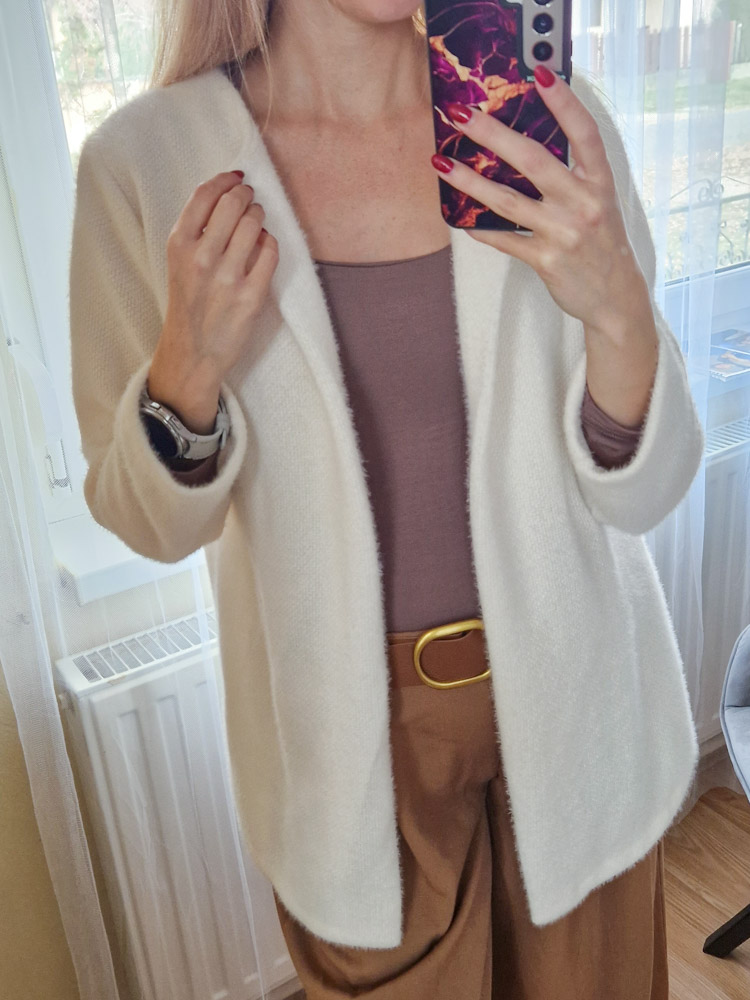 Silky krémfehér extra puha blézerkabát