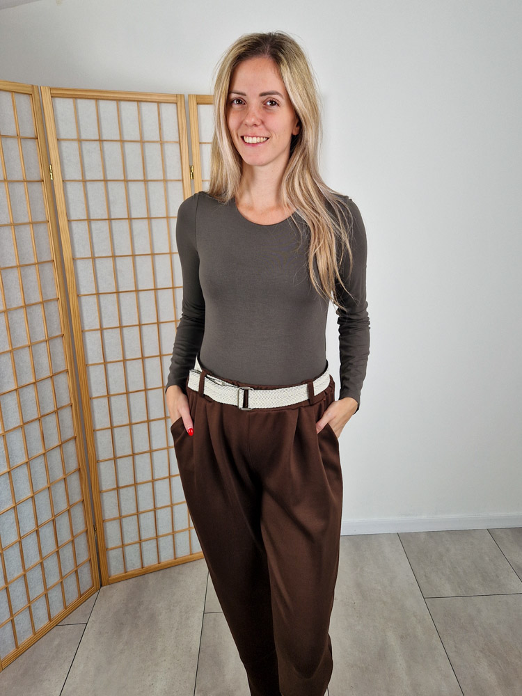 Alice khaki kereknyakú body