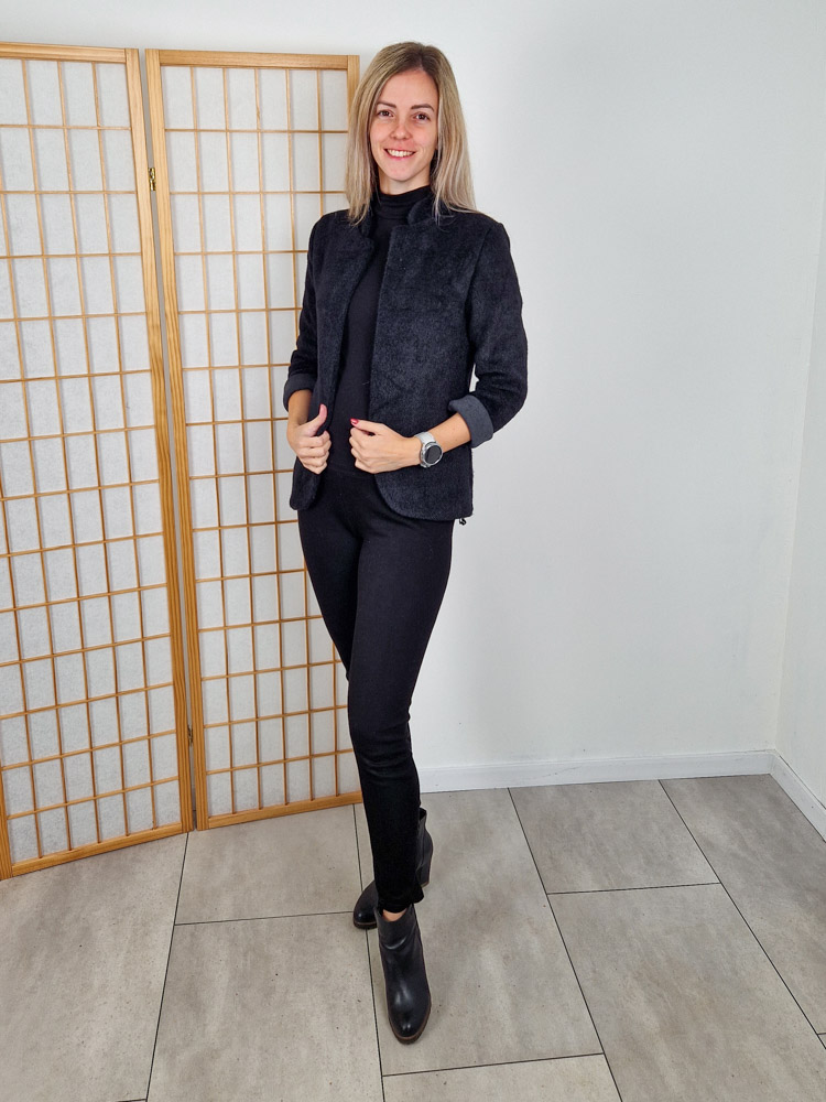 Bonny fekete extra puha blézerkabát