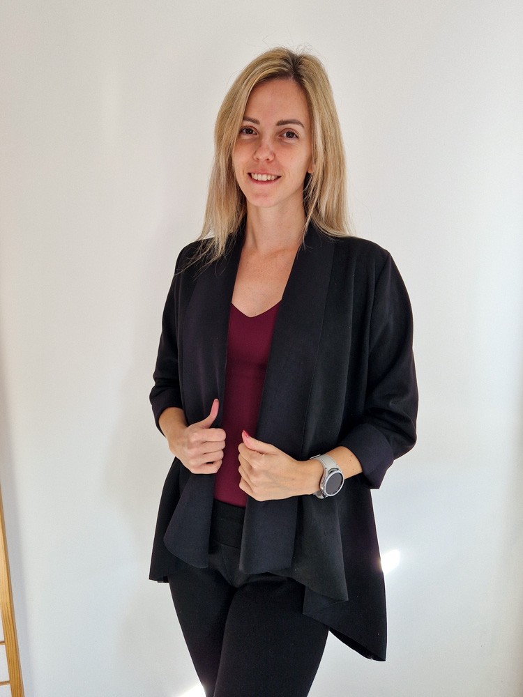 Love-V-nyaku-basic-burgundi-felso-7