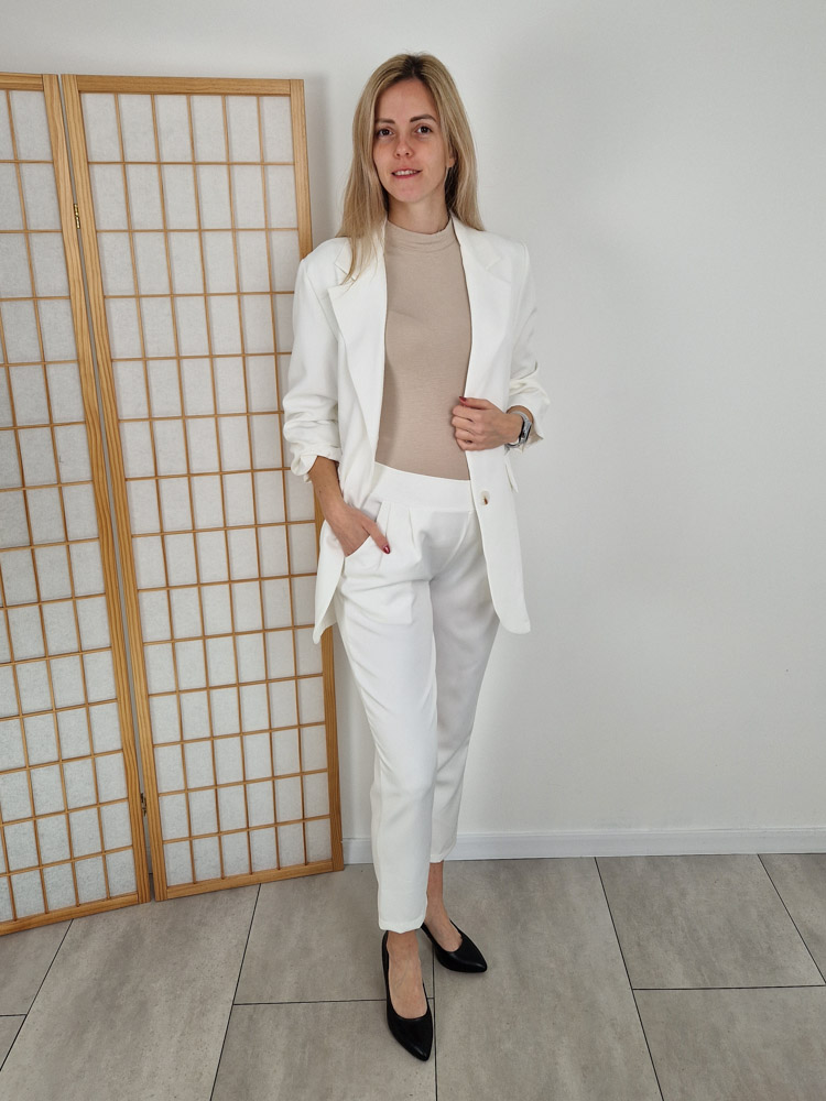 Emma bézs pihe-puha félgarbós basic felső plüss béléssel XL méretig