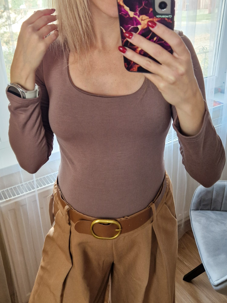 emma-mogyorobarna-pihe-puha-kereknyaku-basic-felso-pluss-belessel-xl-meretig-5