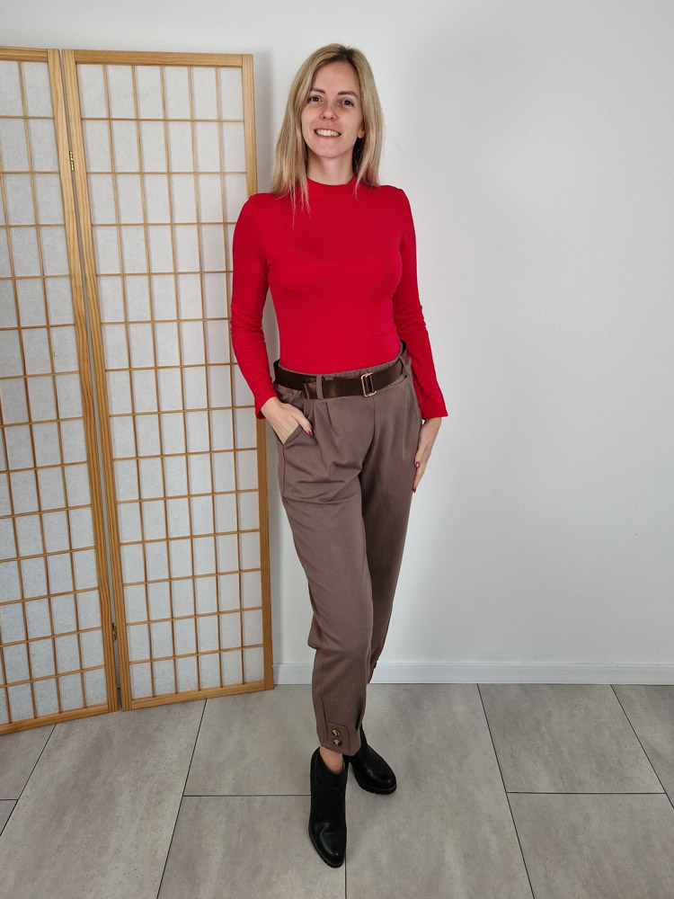 emma-piros-pihe-puha-felgarbos-basic-felso-pluss-belessel-xl-meretig-3