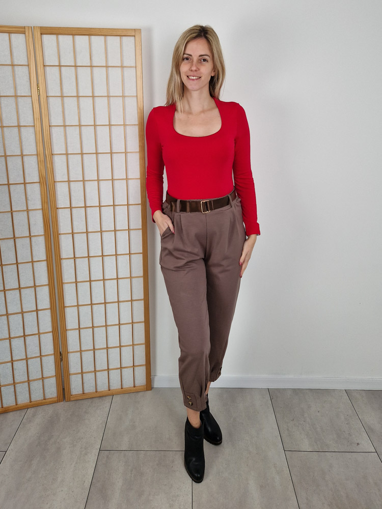 emma-piros-pihe-puha-kereknyaku-basic-felso-pluss-belessel-2