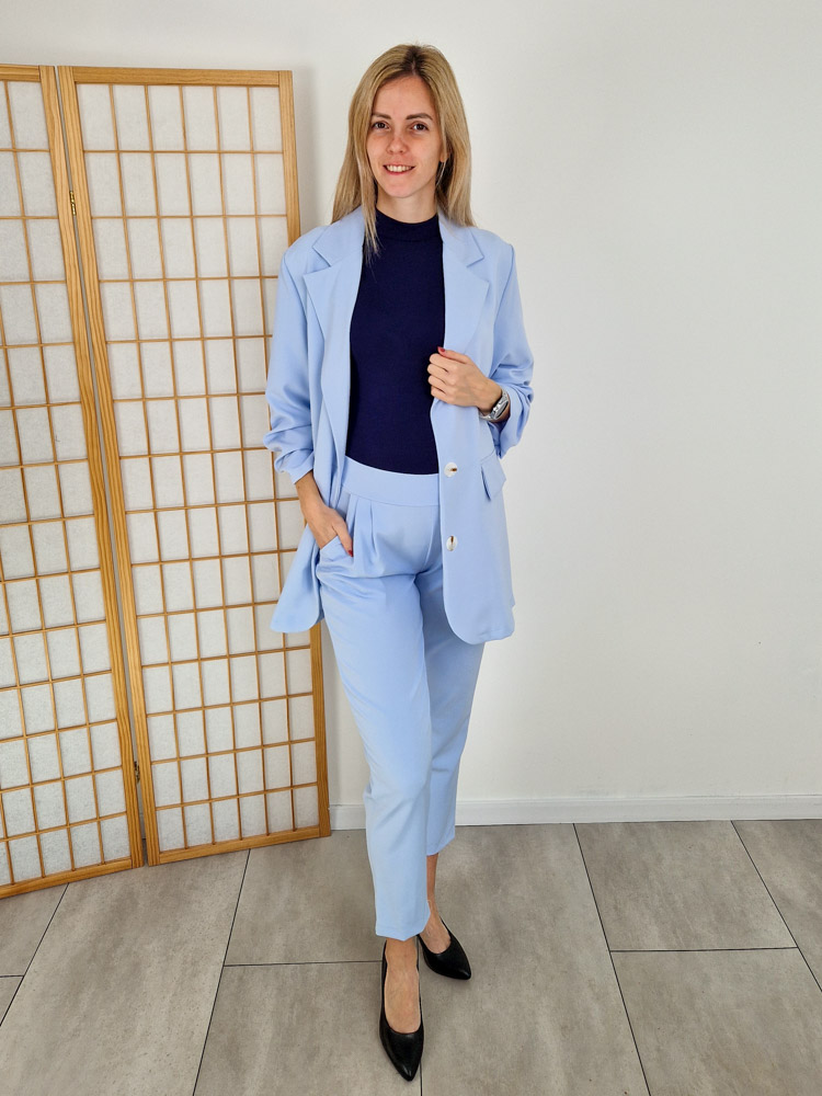 emma-sotetkek-pihe-puha-felgarbos-basic-felso-pluss-belessel-xl-meretig-6