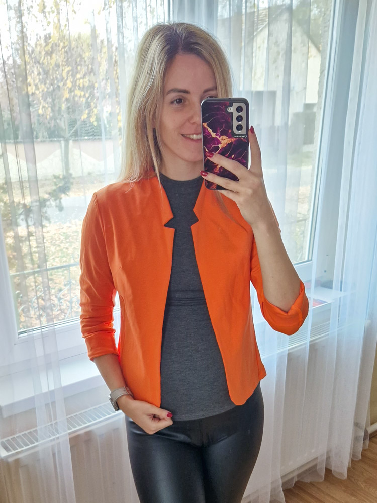 emma-szurke-pihe-puha-felgarbos-basic-felso-pluss-belessel-xl-meretig-13