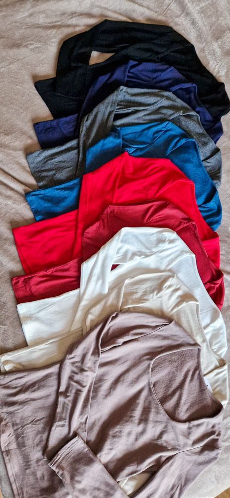 emma-pihe-puha-kereknyaku-basic-felso-pluss-belessel-6