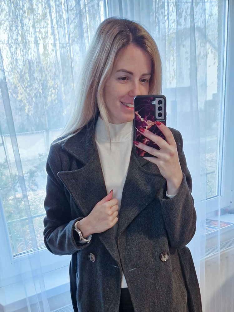 Gréta krémszínű finomkötött félgarbós felső