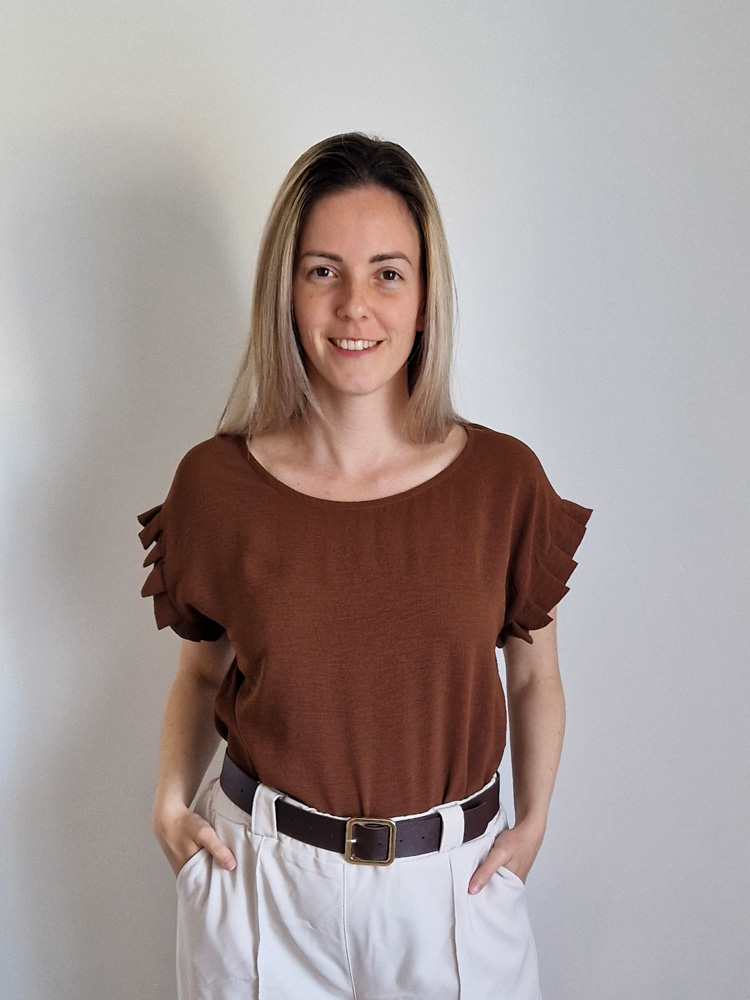 Dóra barna fodros felső XL méretig