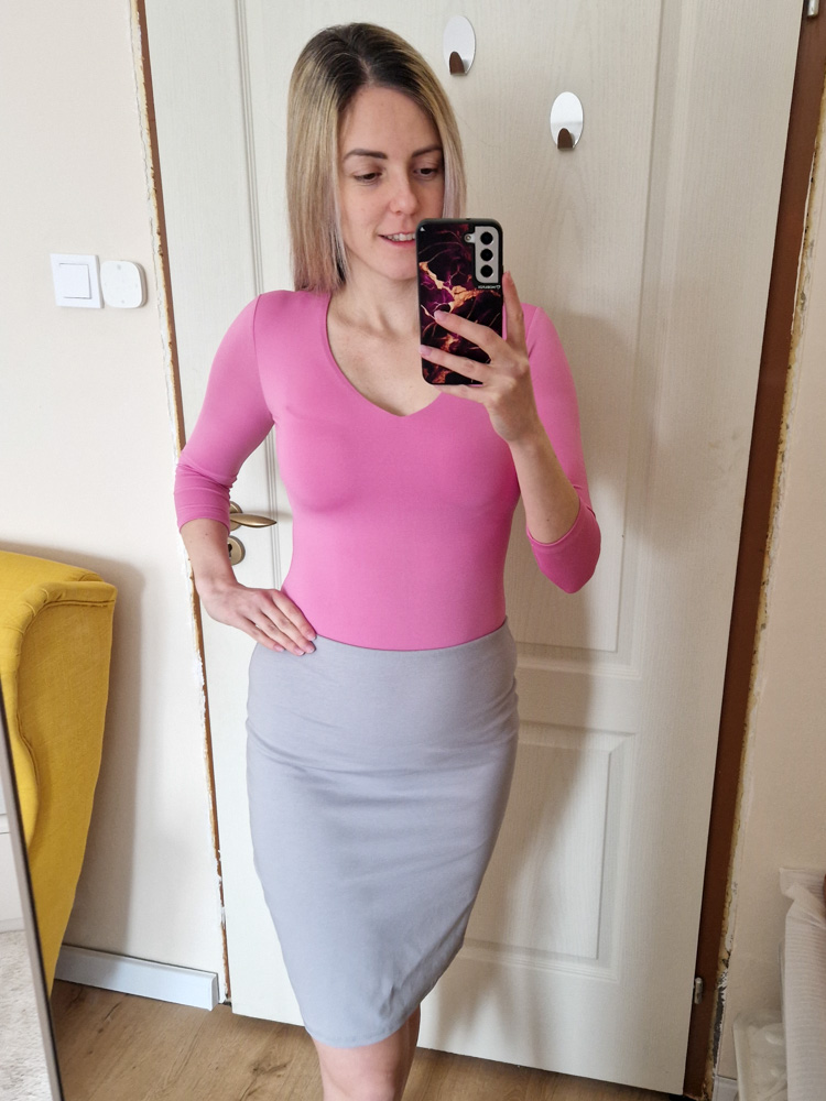 love-v-nyaku-basic-doly-pink-felso-3