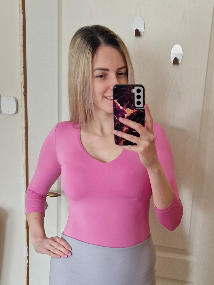 love-v-nyaku-basic-doly-pink-felso-4