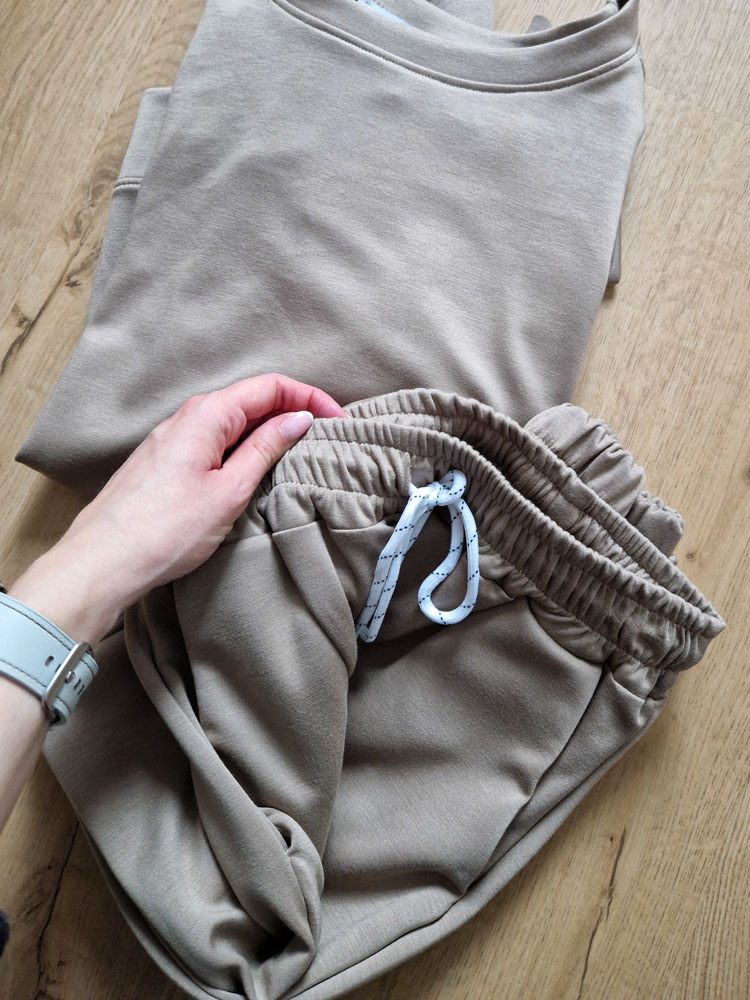 soft-mood-barna-szabadido-szett-6