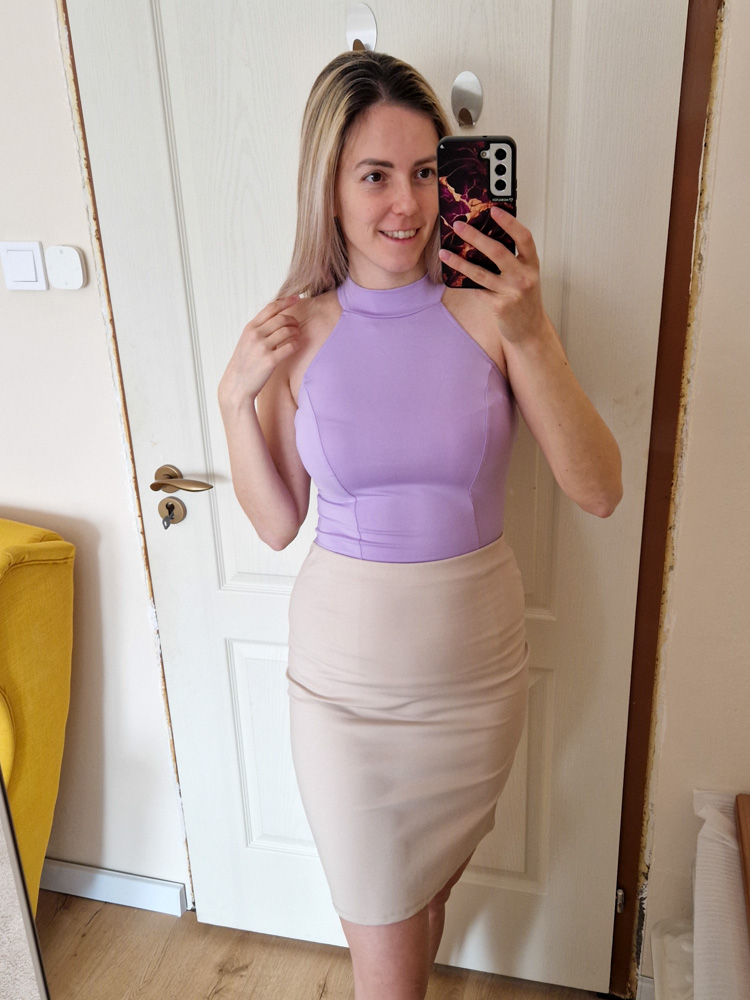 Boglárka bézs pamut ceruzaszoknya – egyméretes, gumis derekú