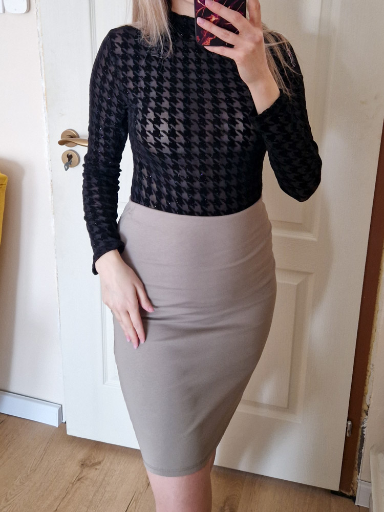 Boglárka fangó pamut ceruzaszoknya – egyméretes, gumis derekú