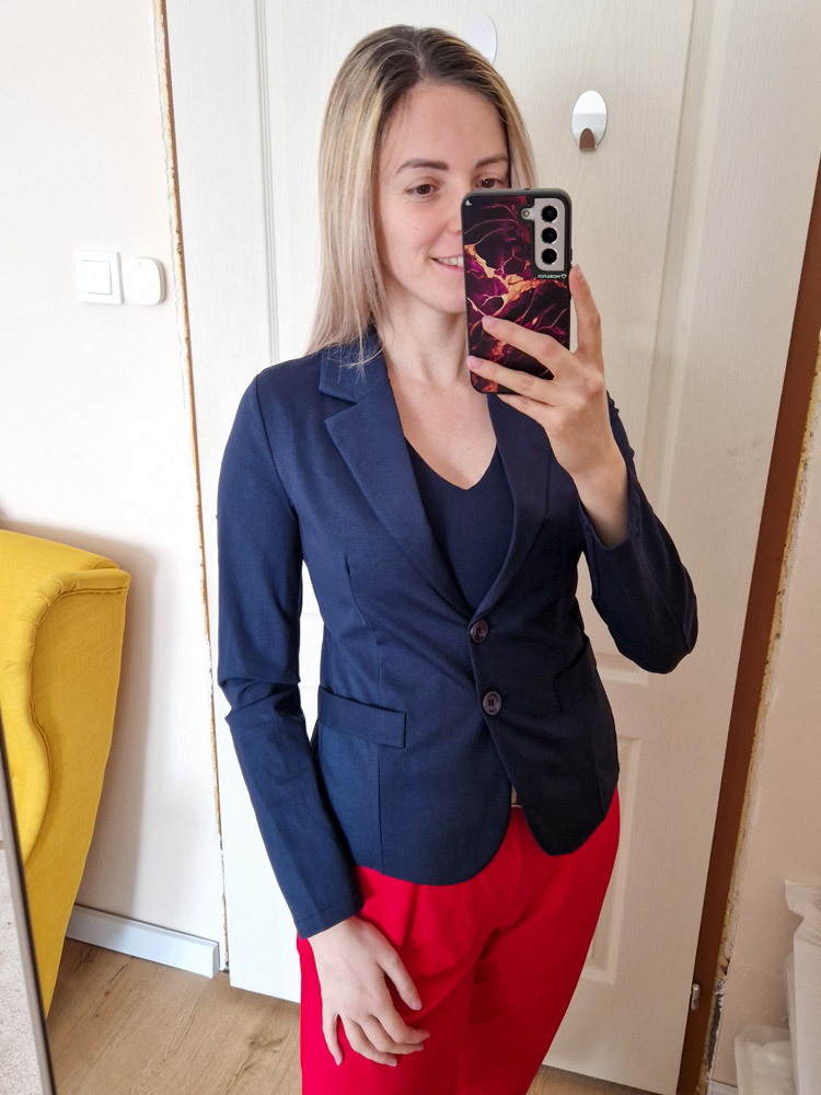 naomi-normal-hosszusagu-karcsusitott-elegans-sotetkek-blezer-11