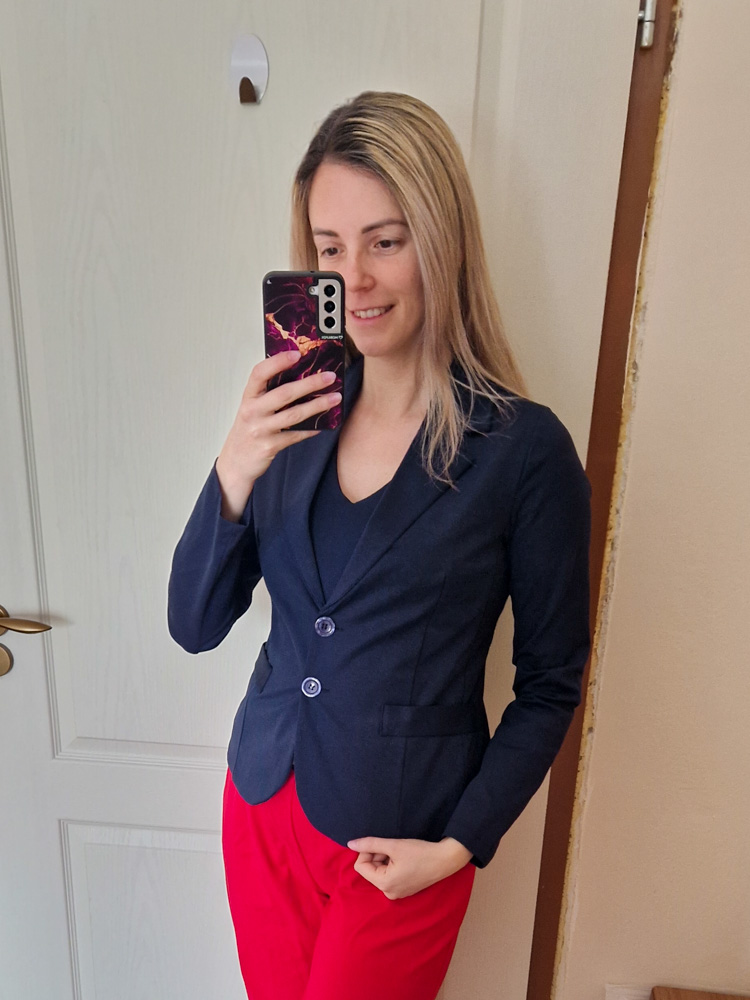 naomi-normal-hosszusagu-karcsusitott-elegans-sotetkek-blezer-14