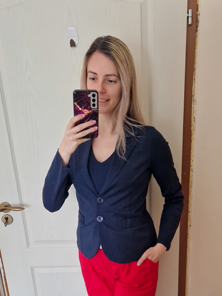 naomi-normal-hosszusagu-karcsusitott-elegans-sotetkek-blezer-15