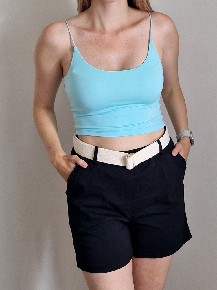 Regina kereknyakú spagettipántos basic menta crop top