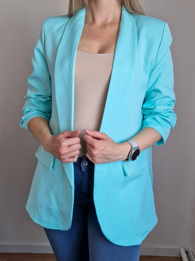 Dorka menta női blézer – elegáns, gomb nélküli letisztult blézer