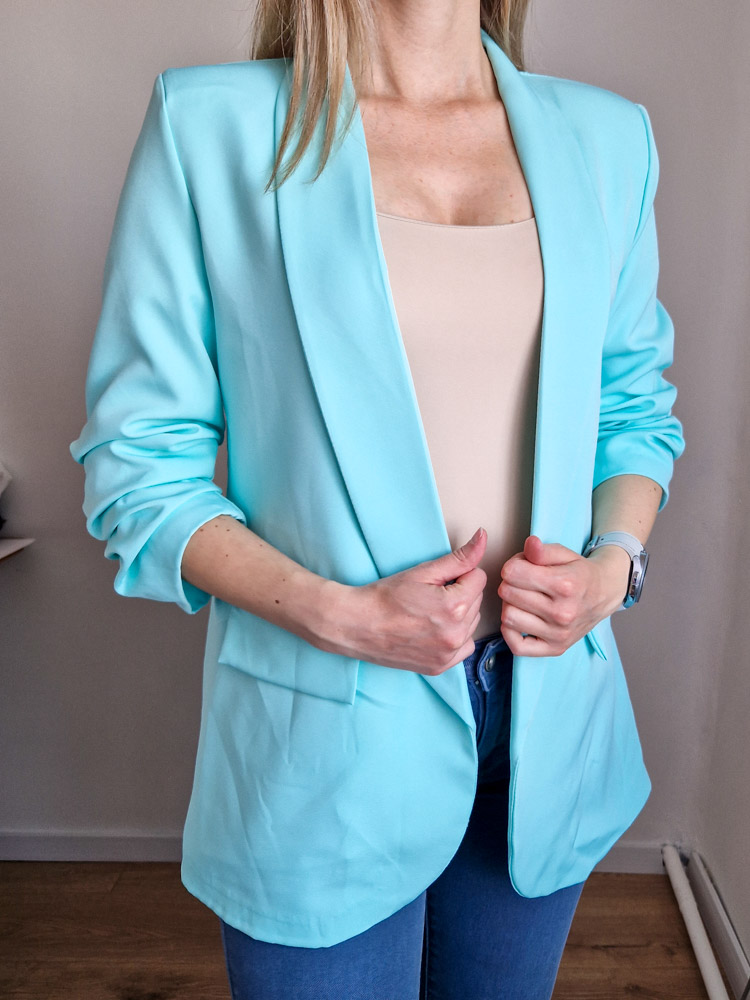 dorka-menta-noi-blezer-elegans-gomb-nelkuli-letisztult-blezer-6