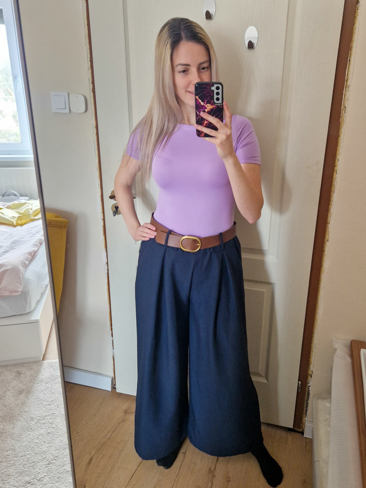 Love orgonalila rövid ujjú kereknyakú basic felső