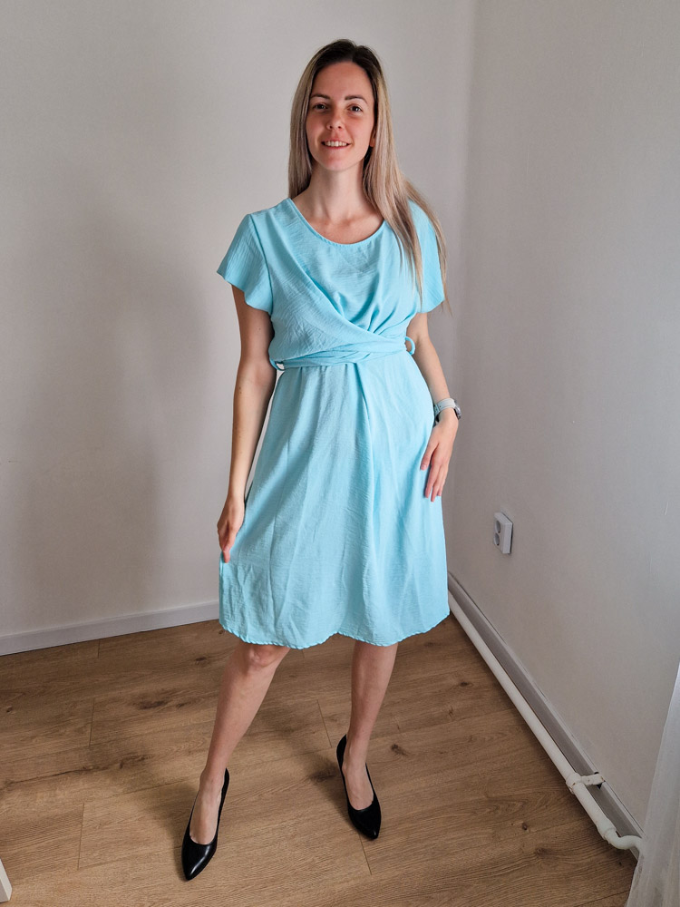 Nara menta derekán megkötős kényelmes midiruha