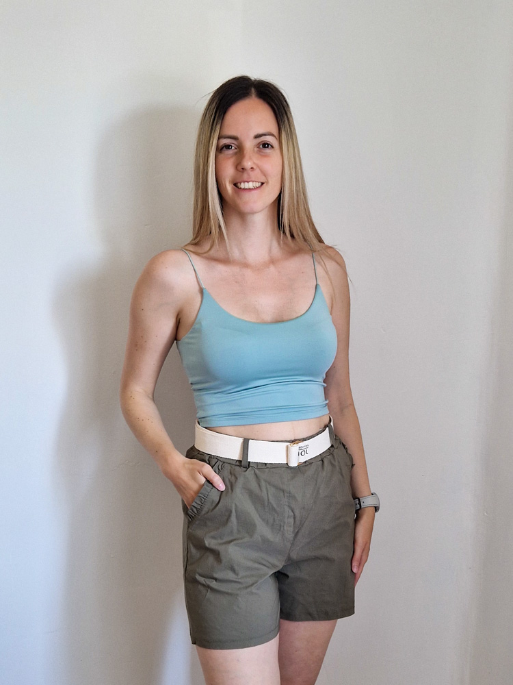 Regina matchazöld kereknyakú spagettipántos basic crop top