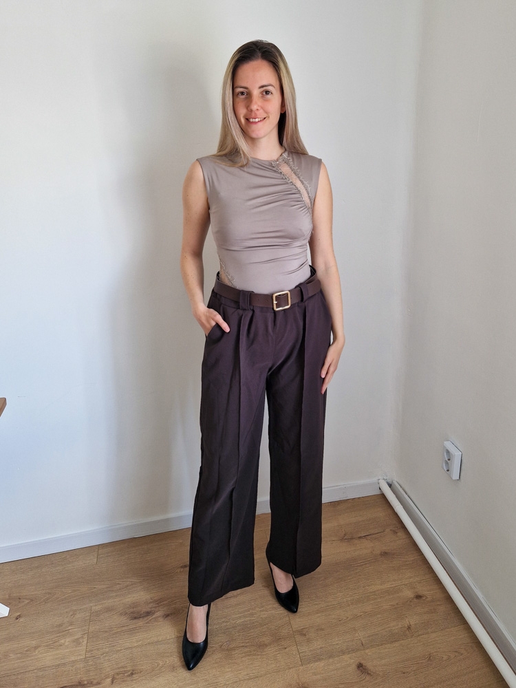 Bella fangó elegáns csipkés női felső – XS-L méret