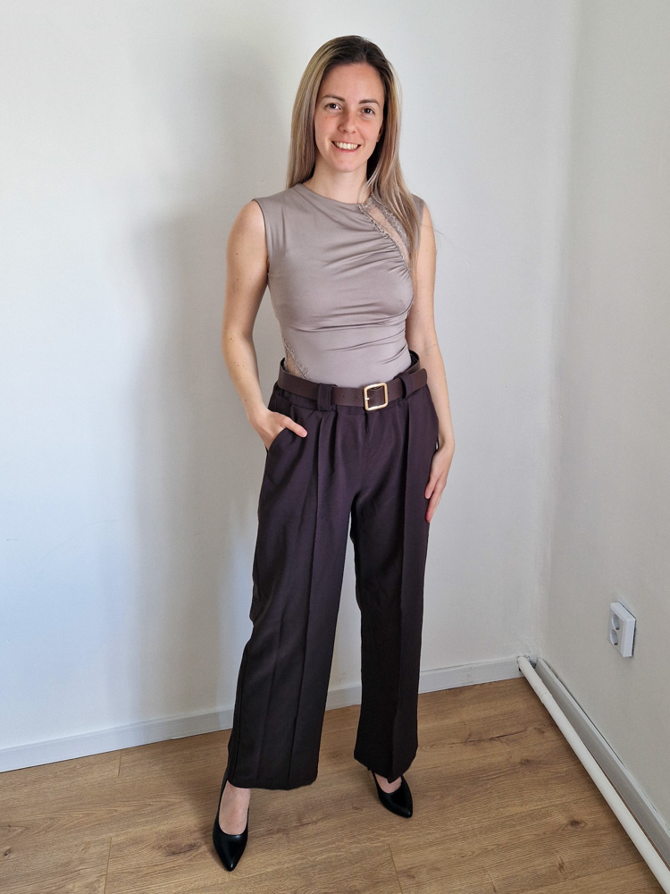 Bella fangó elegáns csipkés női felső – XS-L méret