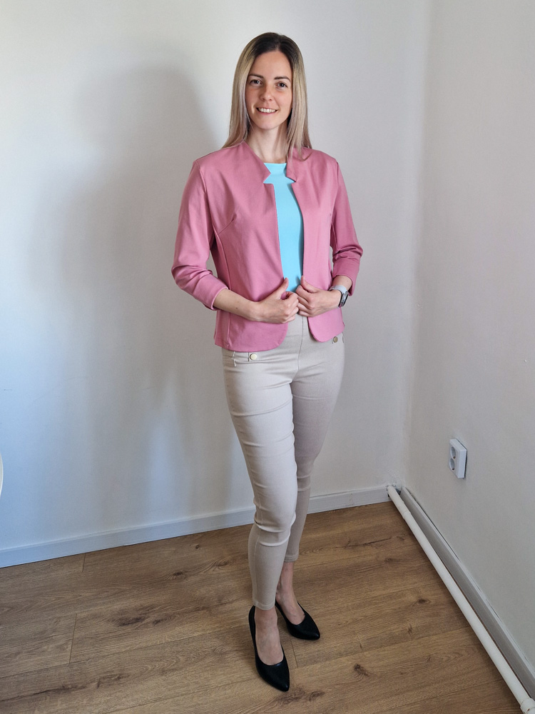 Camilla málna mousse elegáns blézer – karcsúsító fazonnal