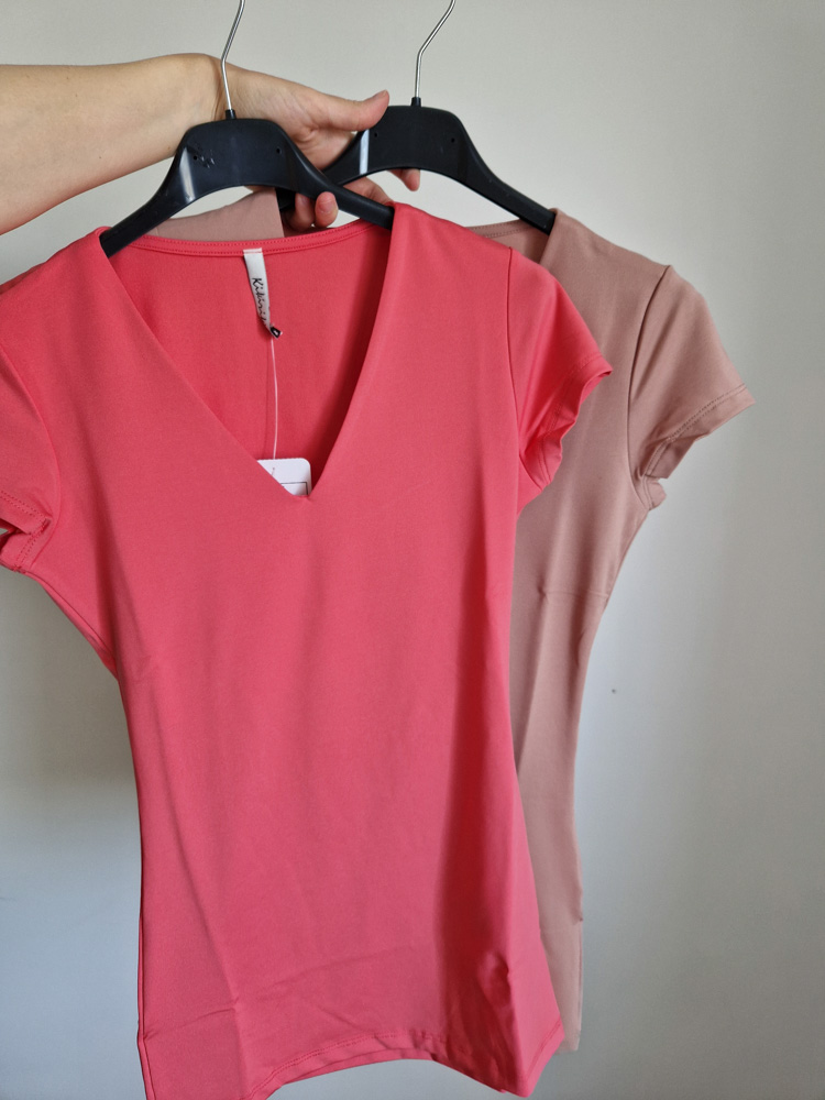 love-korall-es-karamell-rovid-ujju-v-nyaku-basic-felso-1