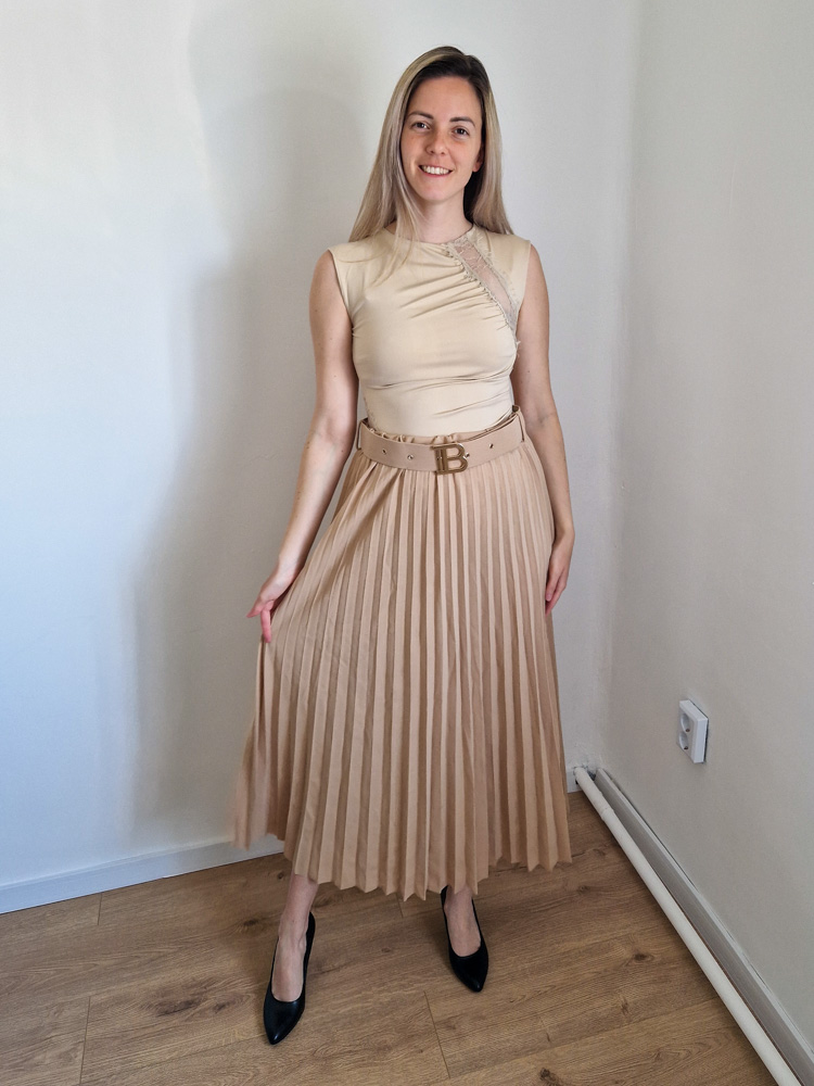 Luxe Rose bézs pliszírozott midi szoknya övvel