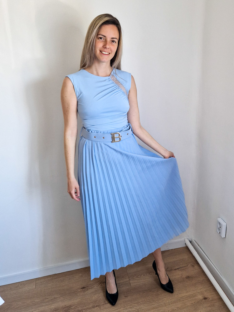 Luxe Rose babakék pliszírozott midi szoknya övvel