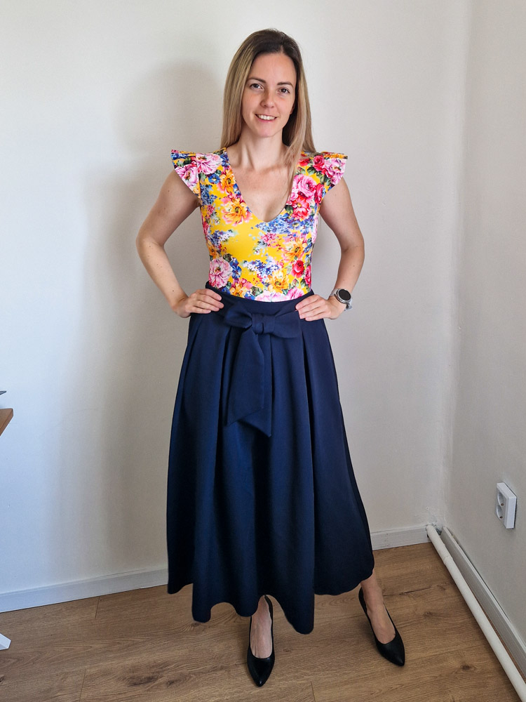 liza-sotetkek-masnis-midi-szoknya-s-xl-meret-3