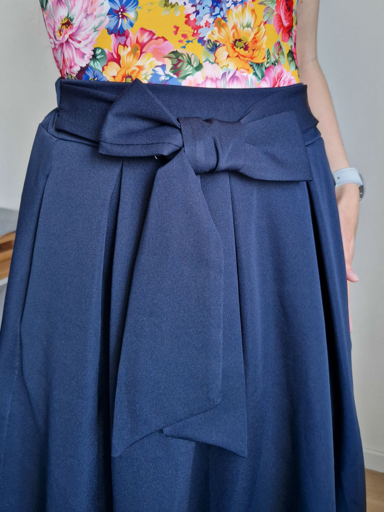 liza-sotetkek-masnis-midi-szoknya-s-xl-meret-8