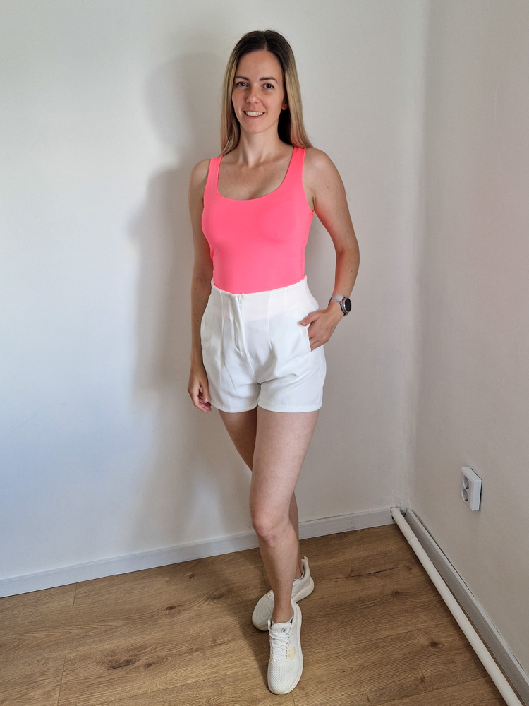Nola neonpink kerek nyakú ujjatlan basic felső