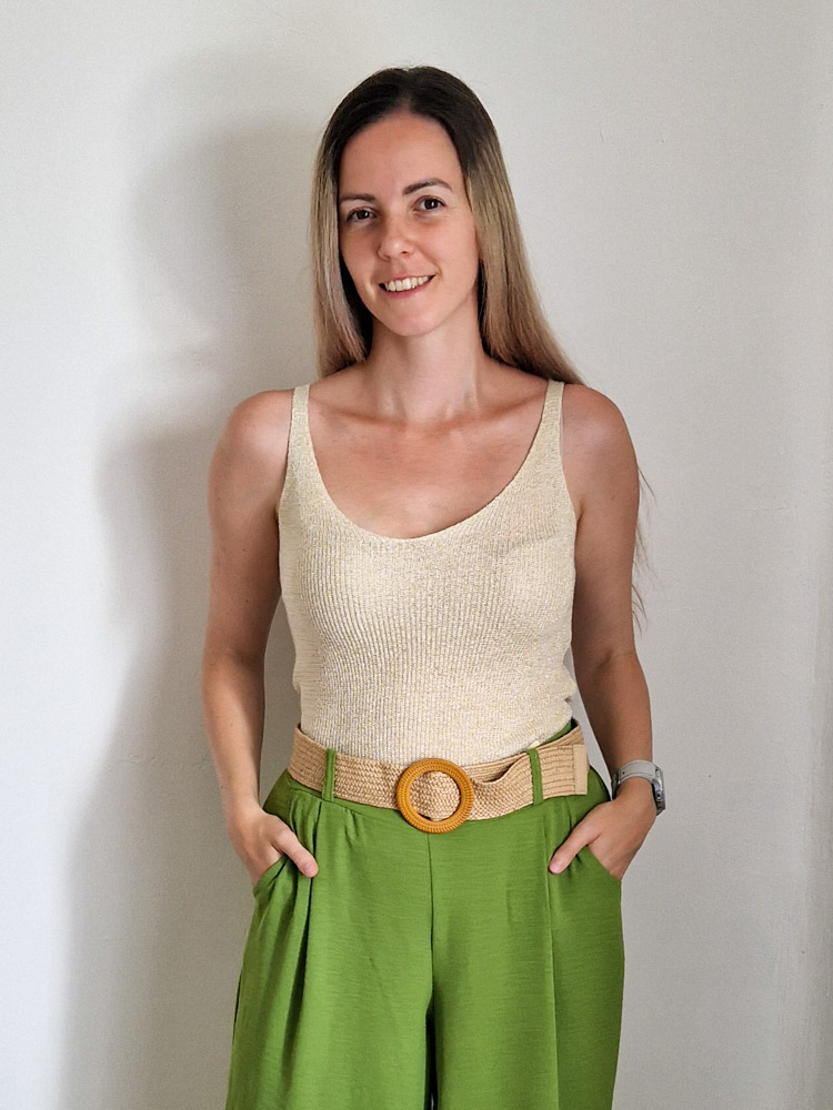 Glitter aranybézs puha lurex top ezüstszállal – elegáns női felső L méretig